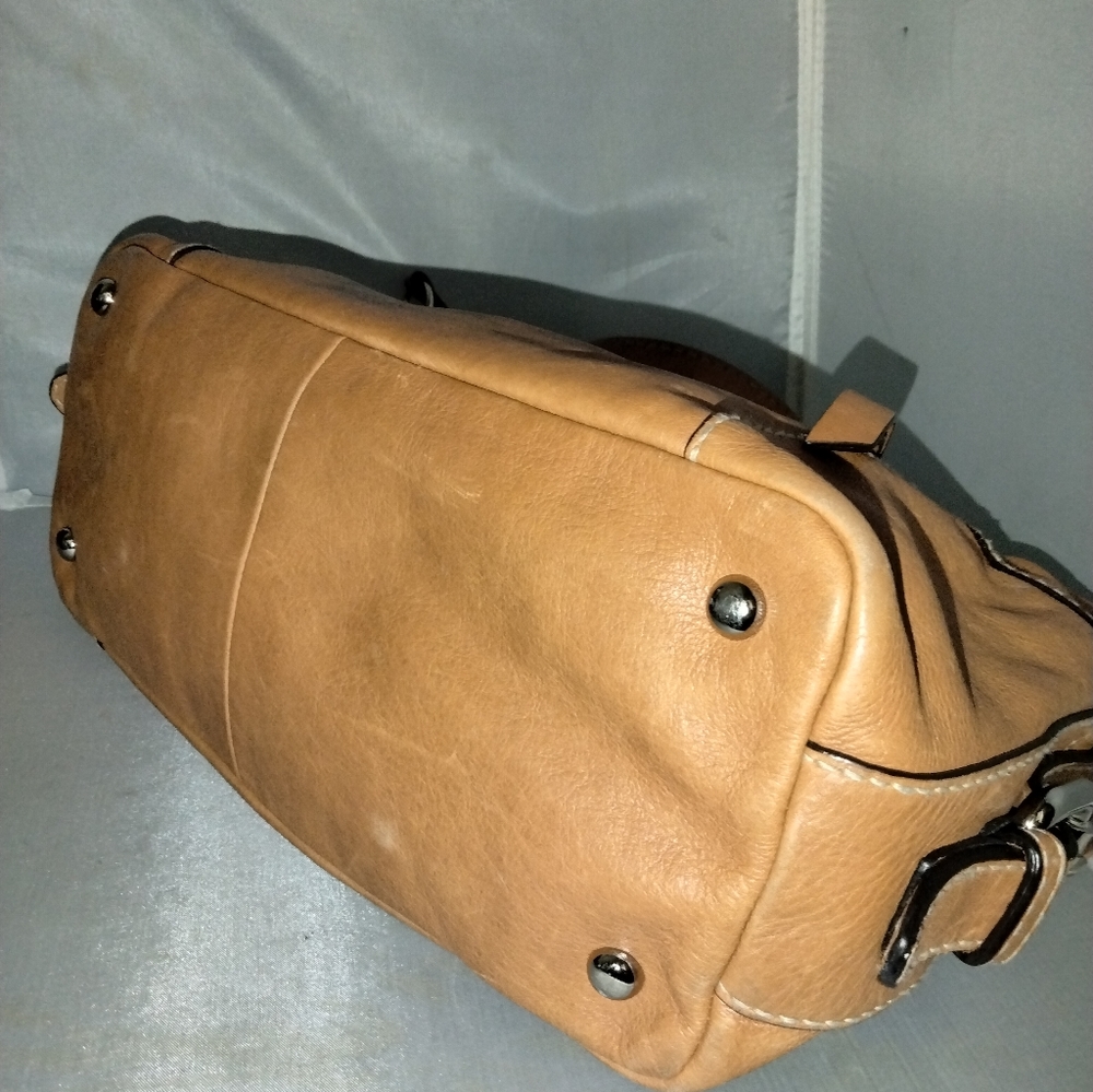Women's Honey brown leather Fossil purse bag This bag was used On TikTok - Picture 3 of 13